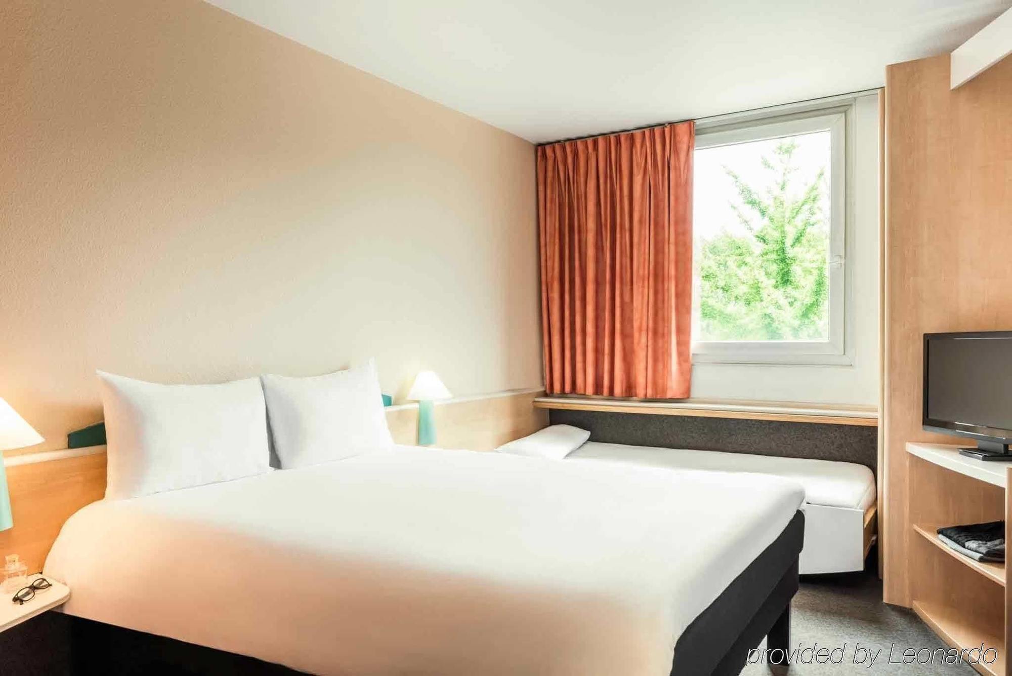 Ibis Paris Saint-Denis Stade Sud Εξωτερικό φωτογραφία